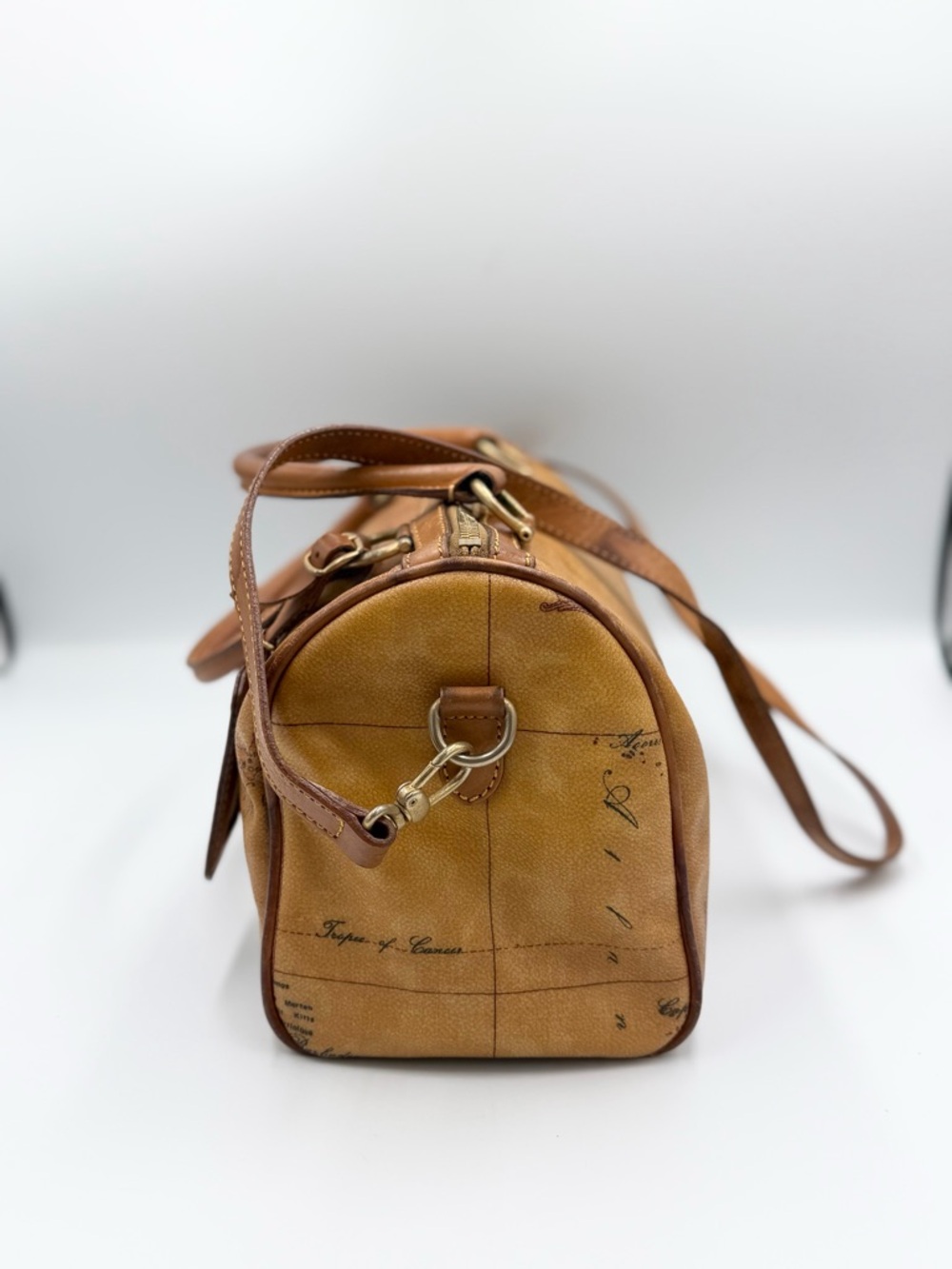 Alviero Martini Bundle Cognac Logo Barrel Crossbody with Brown Trim And Pouch - Picture 8 of 16